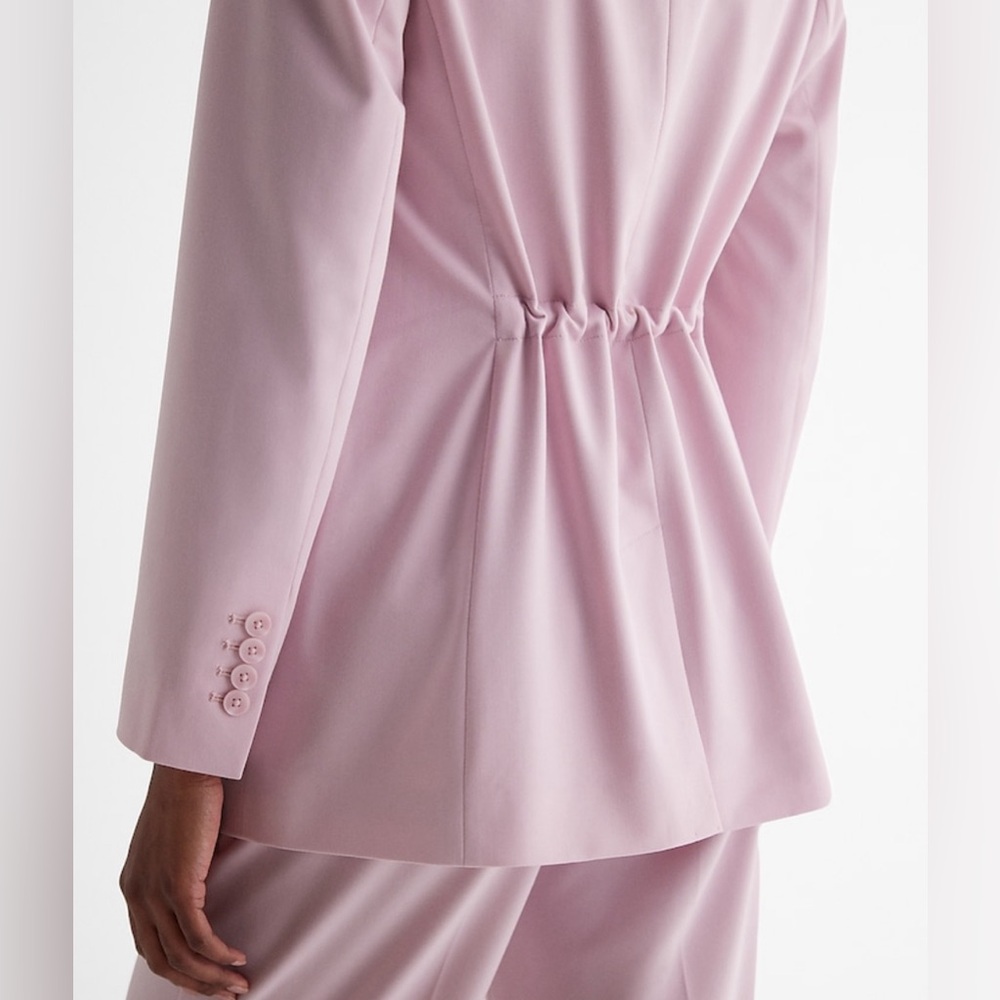 Used Express XS soft pink double breast blazer - Picture 3 of 8
